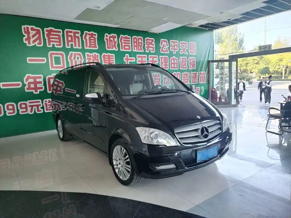 Mercedes-Benz Viano — миниатюра 2