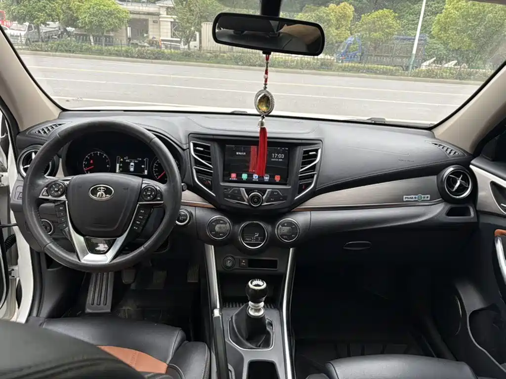 BYD Song 2016 1.5TI MT