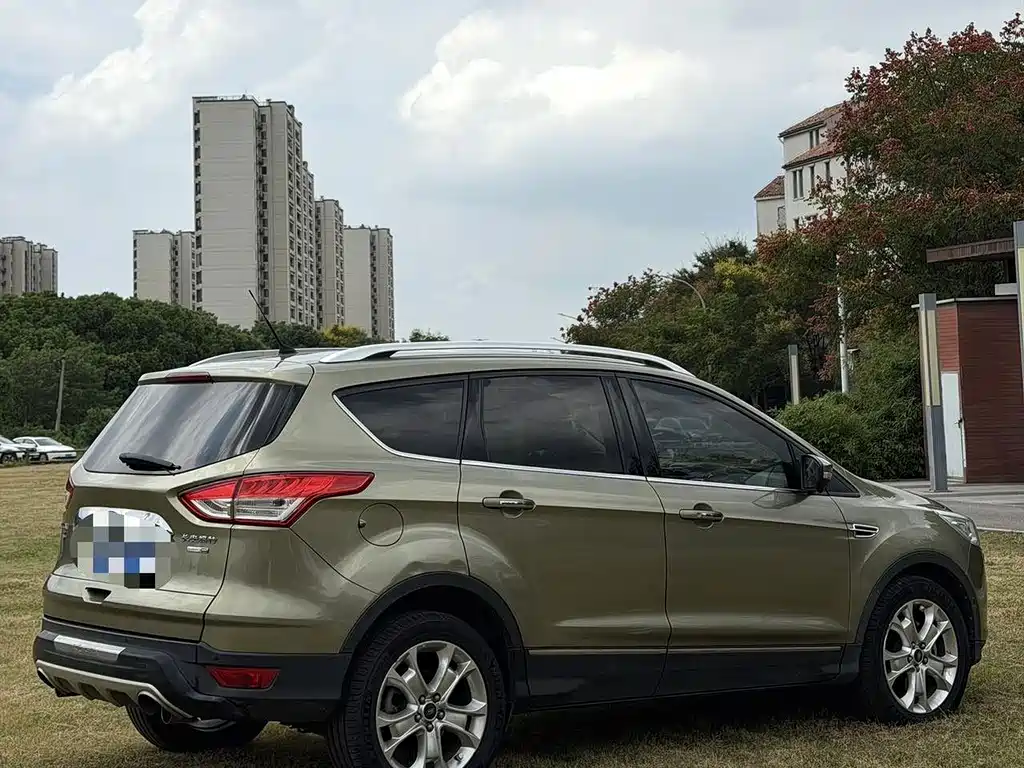Ford Kuga — миниатюра 4