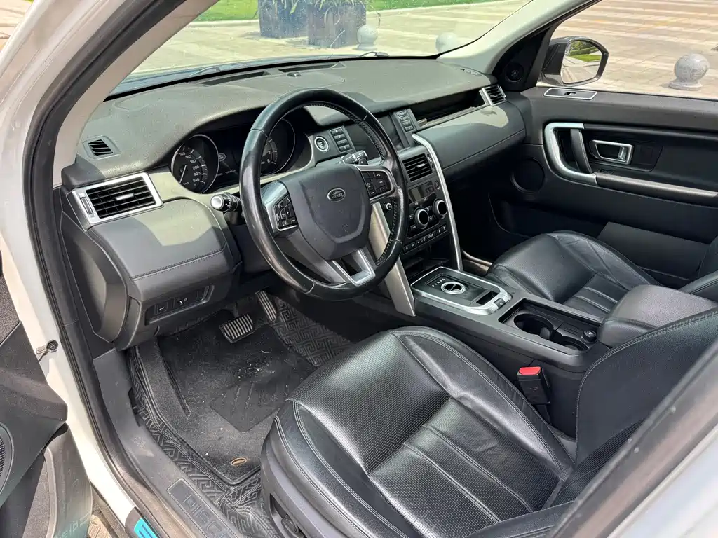 Land Rover Discovery Sport — миниатюра 6