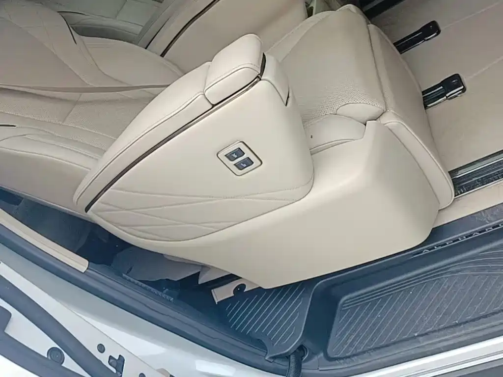 Toyota Alphard 2024 2.5L Premium