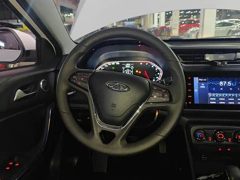 Chery Tiggo 3x — миниатюра 15