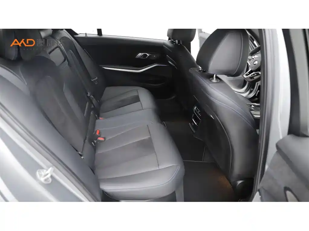 BMW 3 Series — миниатюра 8