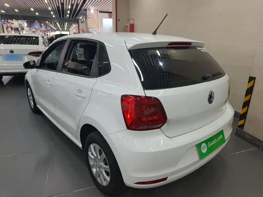 Volkswagen Polo — миниатюра 5