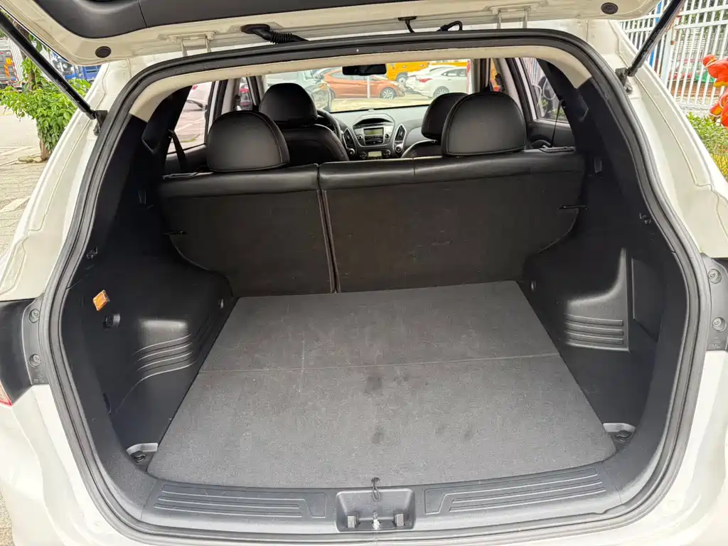 Hyundai ix35 — миниатюра 10