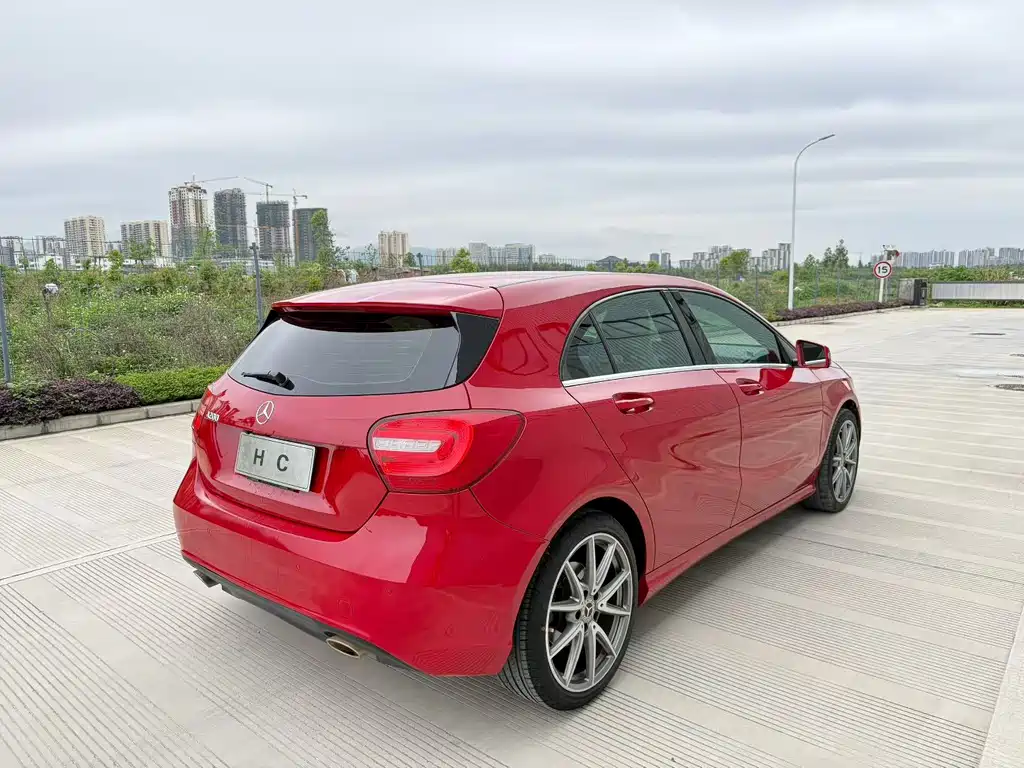Mercedes-Benz A-Class (Import) — миниатюра 5