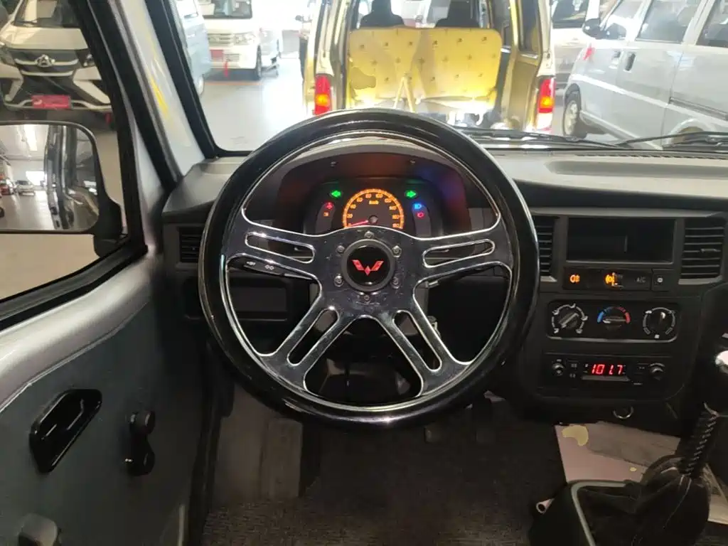 Wuling Zhiguang — миниатюра 11