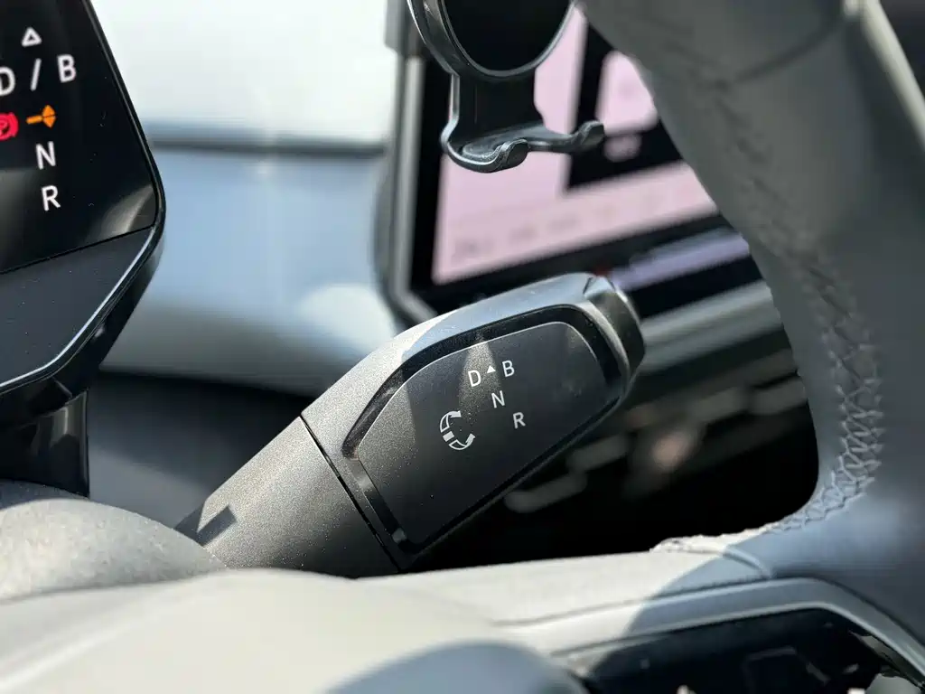 Volkswagen ID.4 X — миниатюра 17