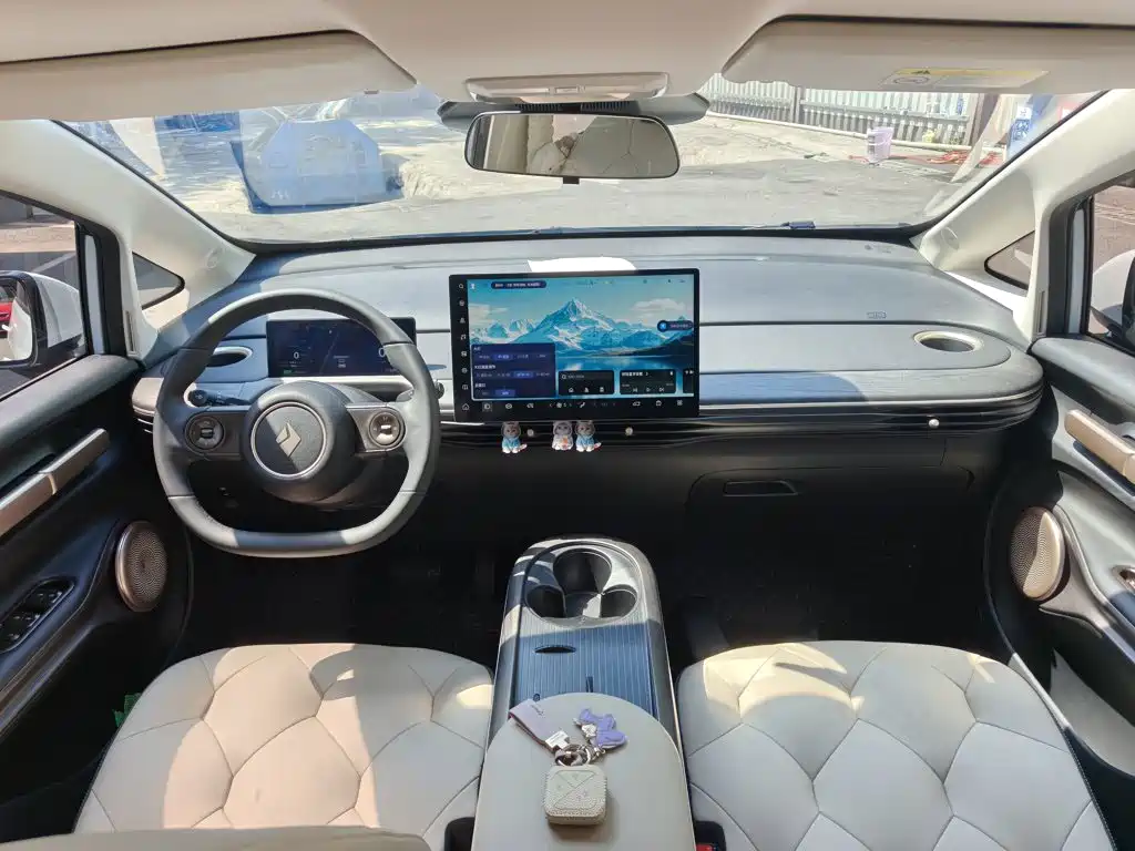 Baojun Yunduo — миниатюра 10