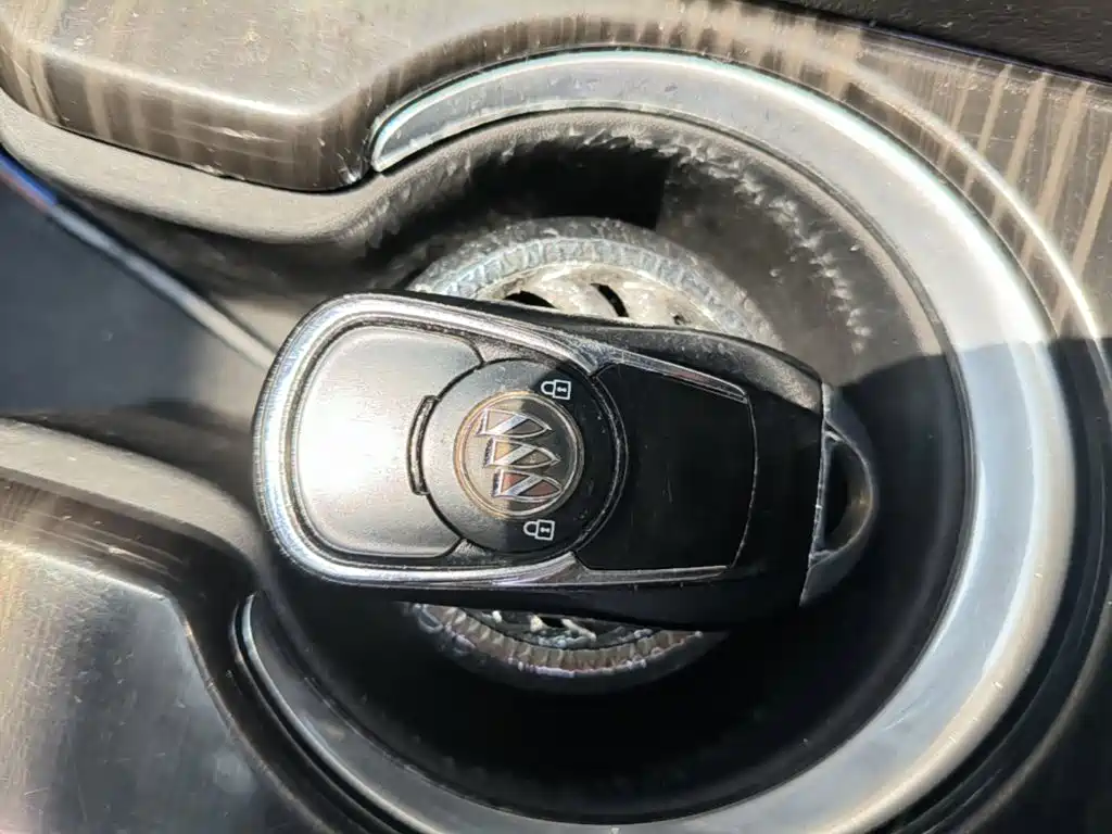 Buick Envision Plus — миниатюра 9