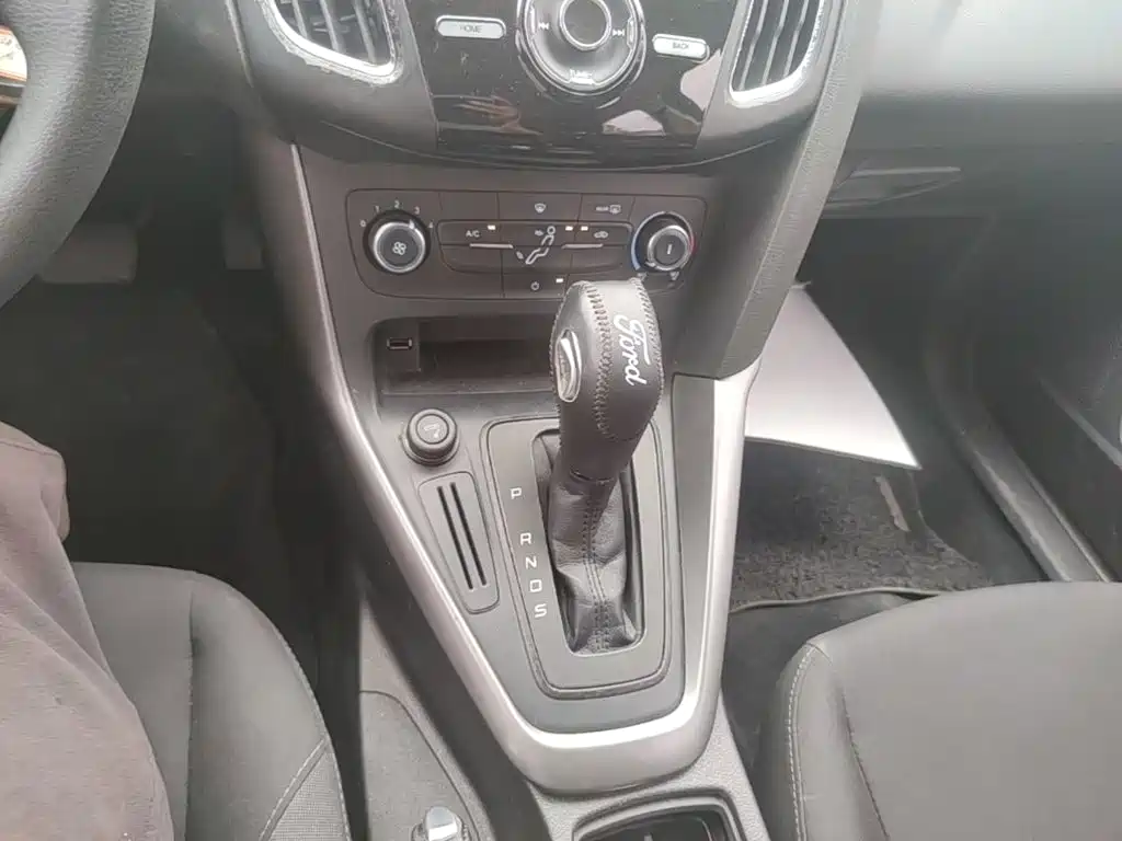 Ford Focus — миниатюра 14