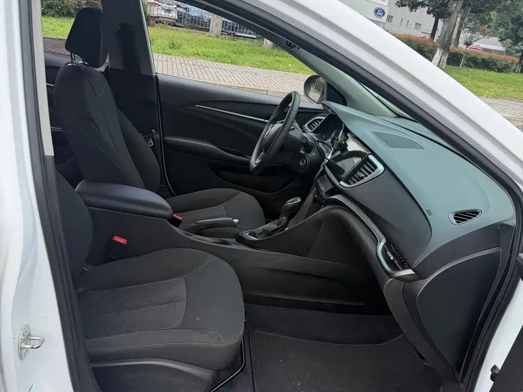 Buick Excelle 2021 1.3T AT