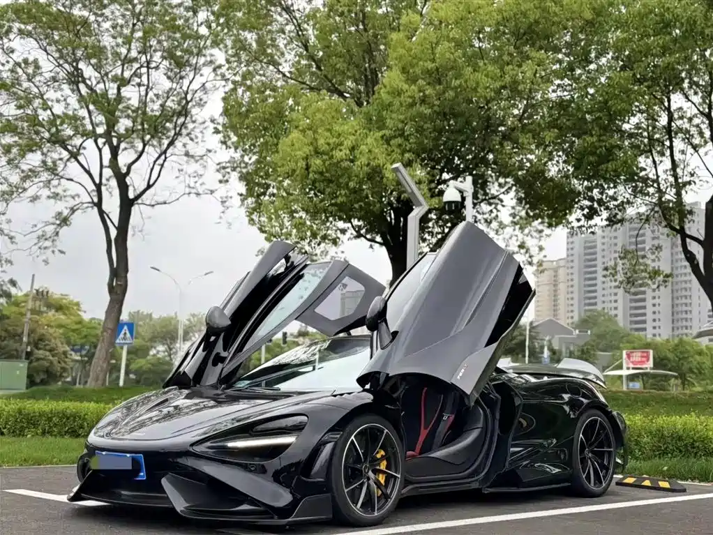 McLaren 720S 2020