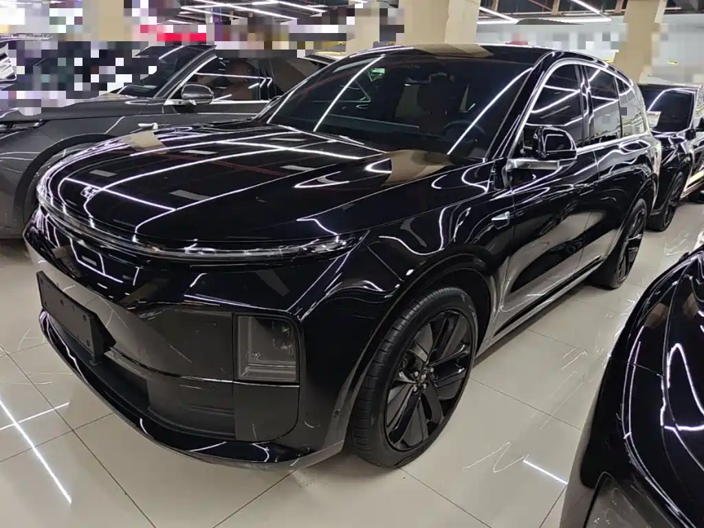 Li Auto L6