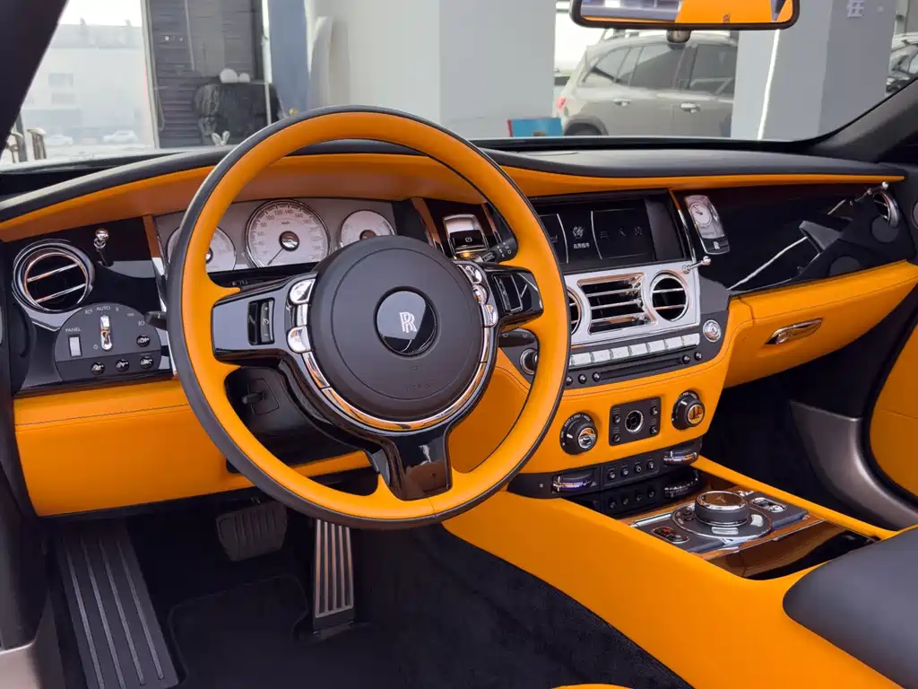 Rolls-Royce Dawn — фотографии объявления, Фото 20