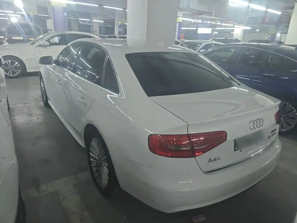 Audi A4L — миниатюра 5