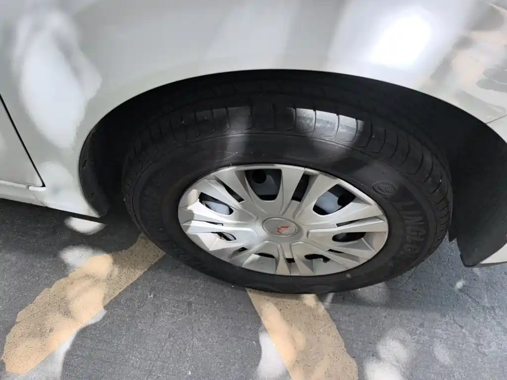 Wuling Hongguang EV — миниатюра 8