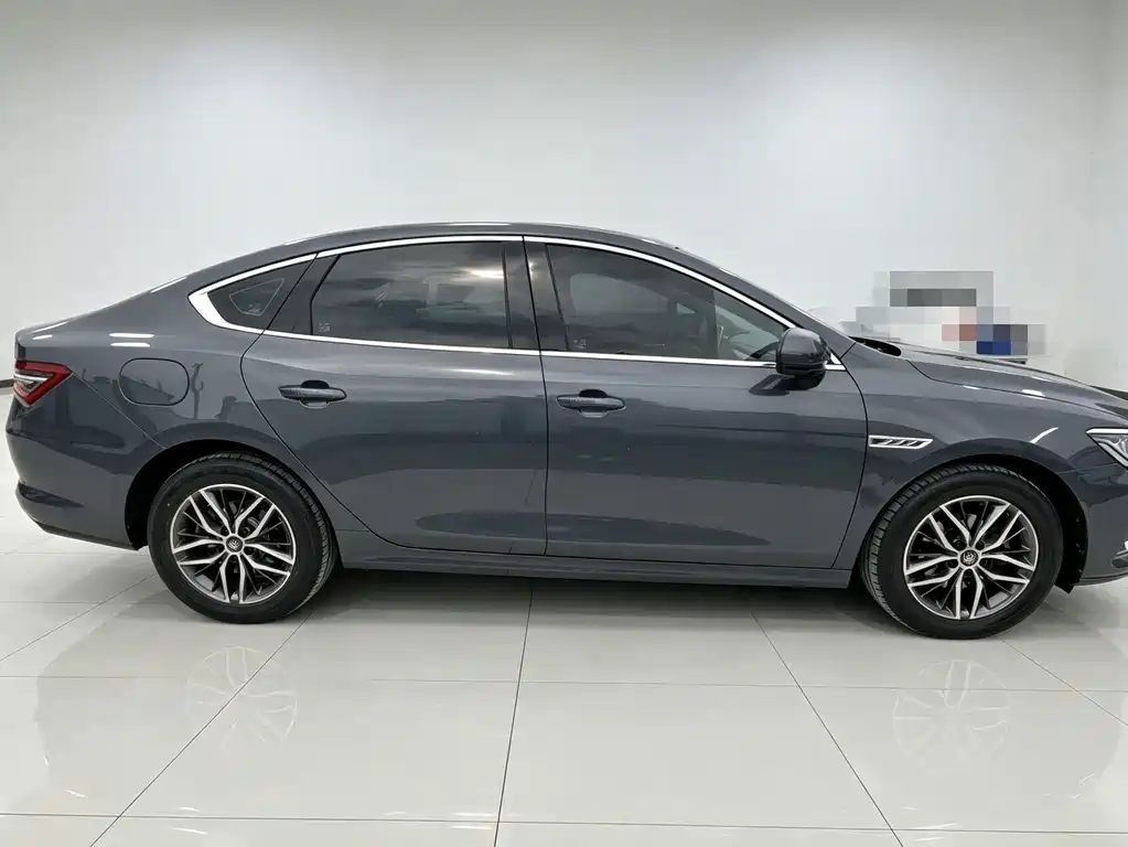 BYD Qin Pro NEV — миниатюра 4