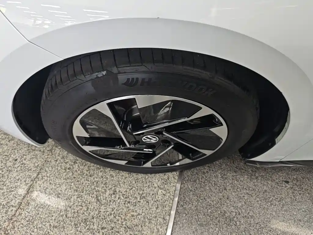 Volkswagen ID.3 — миниатюра 23