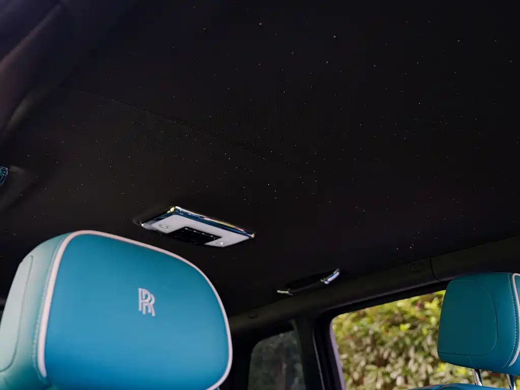 Rolls-Royce Cullinan — миниатюра 23