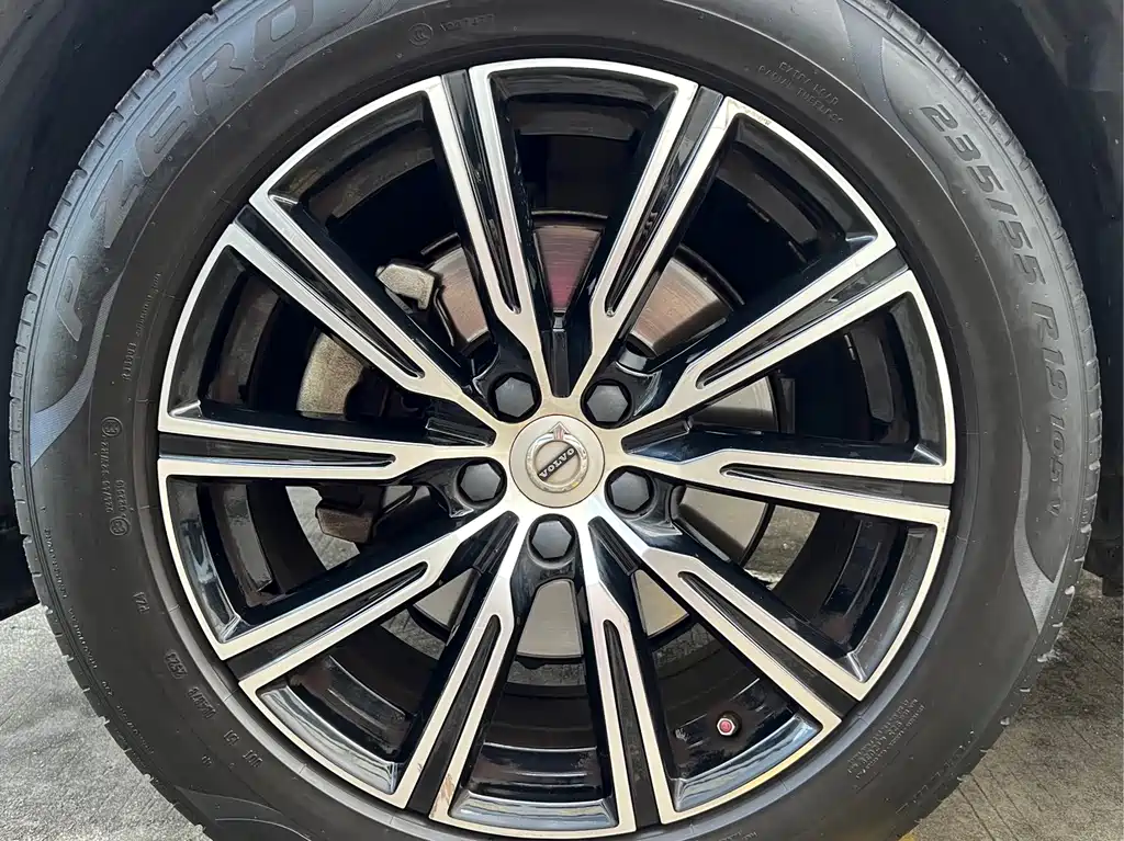Volvo XC60 — миниатюра 8