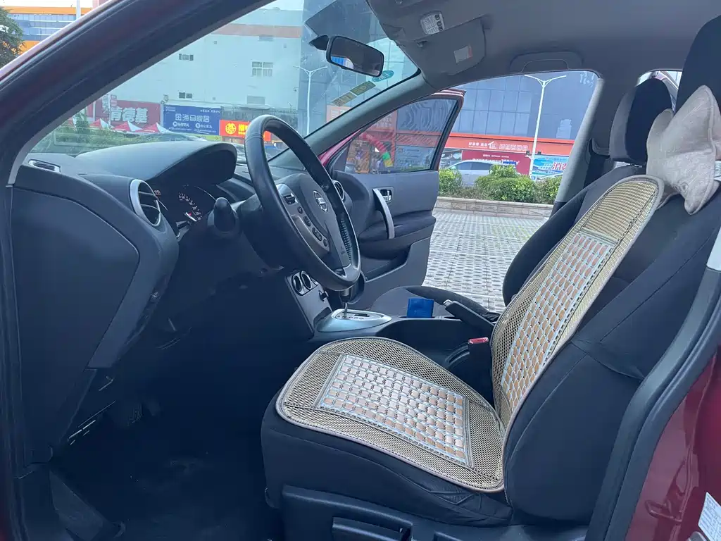 Nissan Qashqai — миниатюра 9
