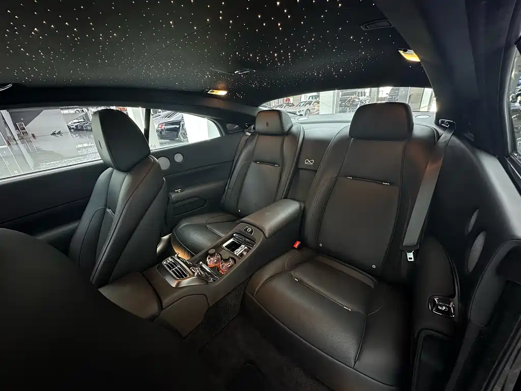 Rolls-Royce Wraith — миниатюра 33