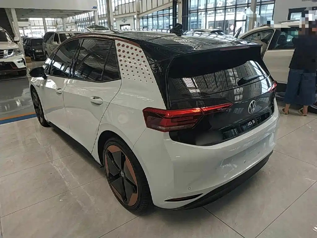 Volkswagen ID.3 — миниатюра 5