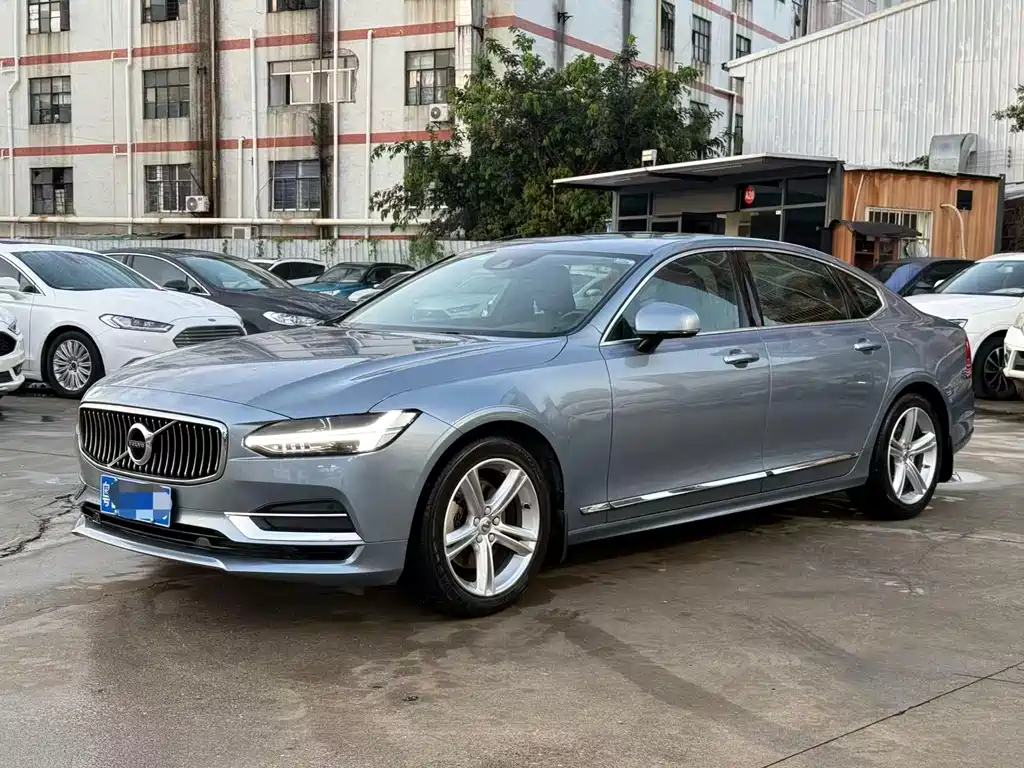 Volvo S90 2020 T4 Smart Drive Luxury Edition