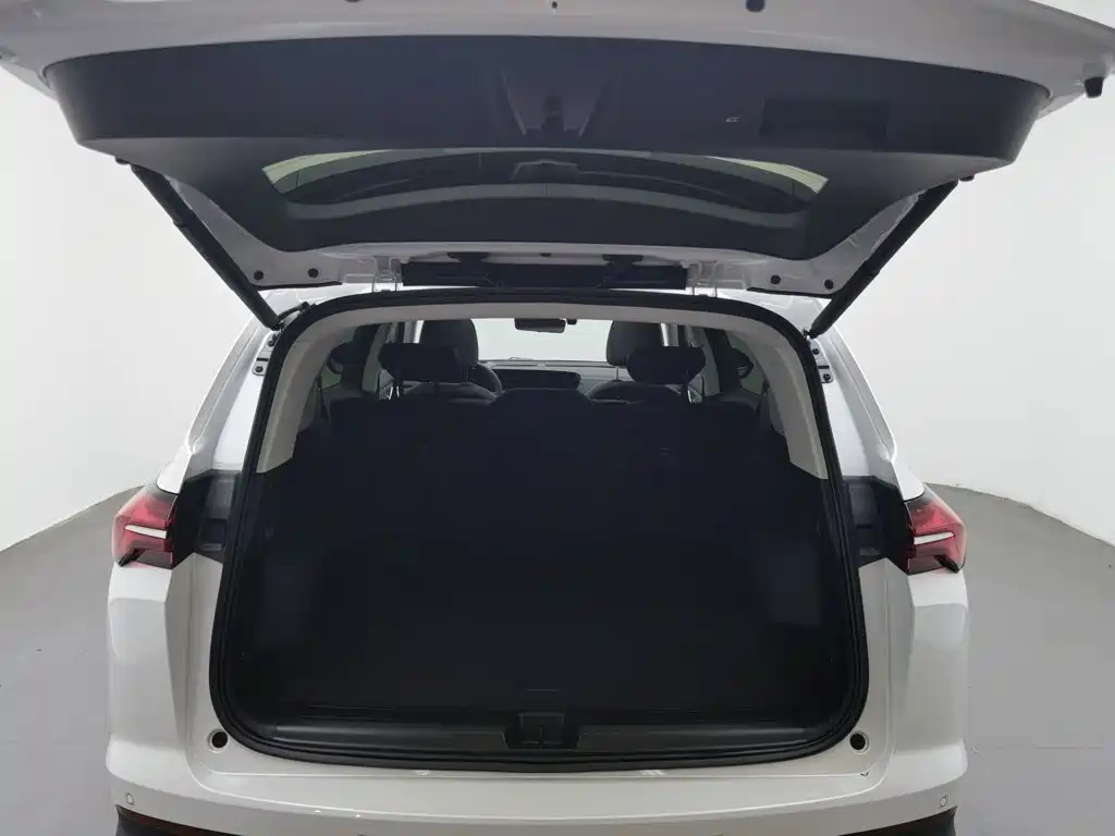 Buick Envision Plus — фотографии объявления, Фото 17