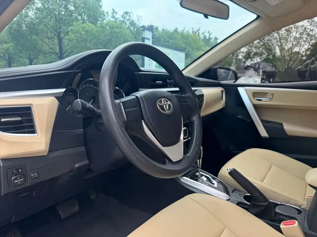 Toyota Corolla — миниатюра 9