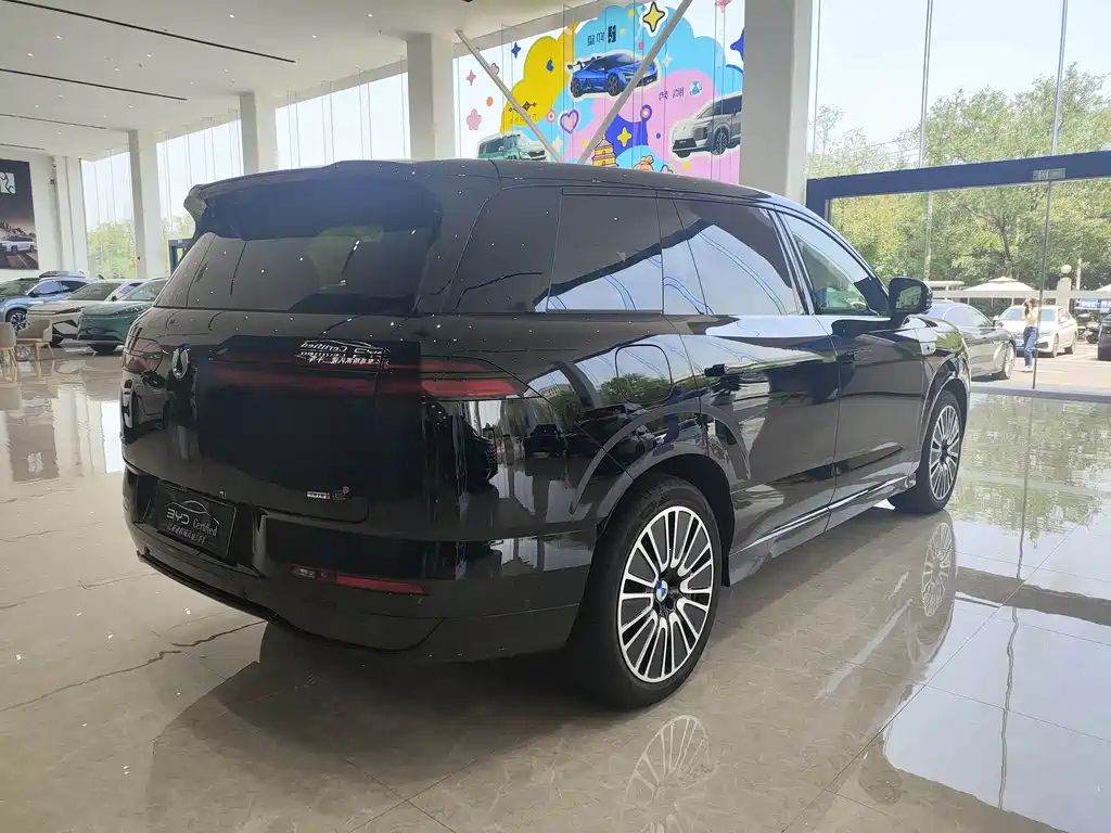 Denza N8L 2025 Flagship