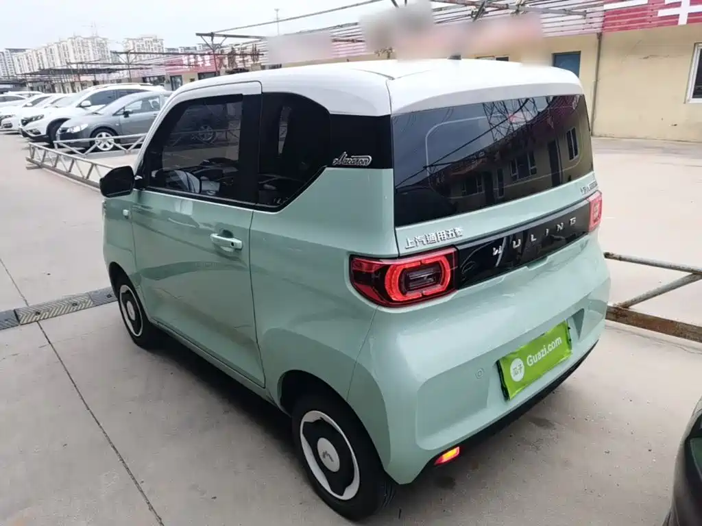 Wuling MINIEV — миниатюра 5