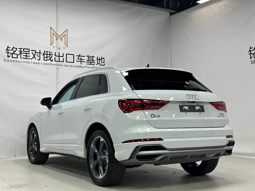 Audi Q3 2022 35 TFSI Fashion