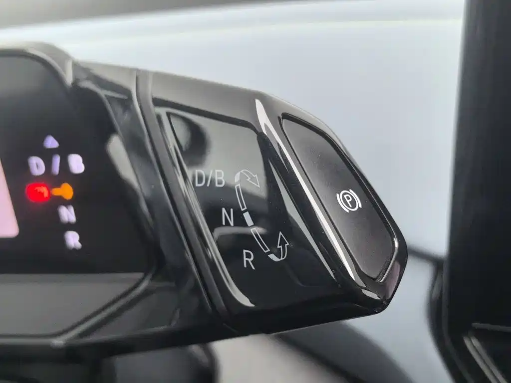 Volkswagen ID.4 X — миниатюра 13