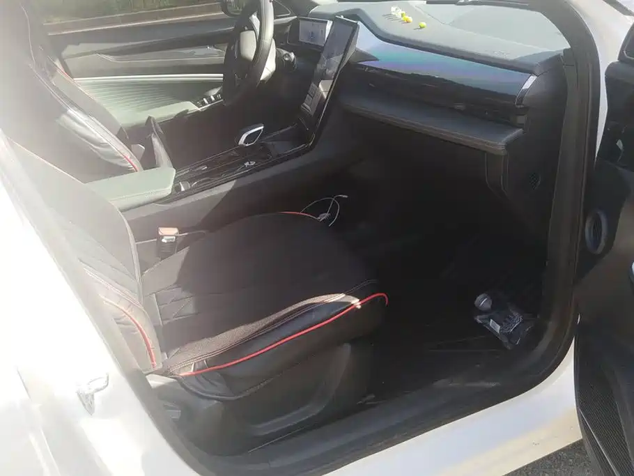 Geely Boyue — миниатюра 8