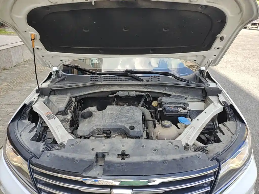 Roewe RX5 — миниатюра 20