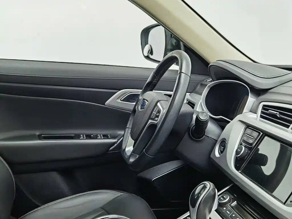 Geely Boyue — миниатюра 22