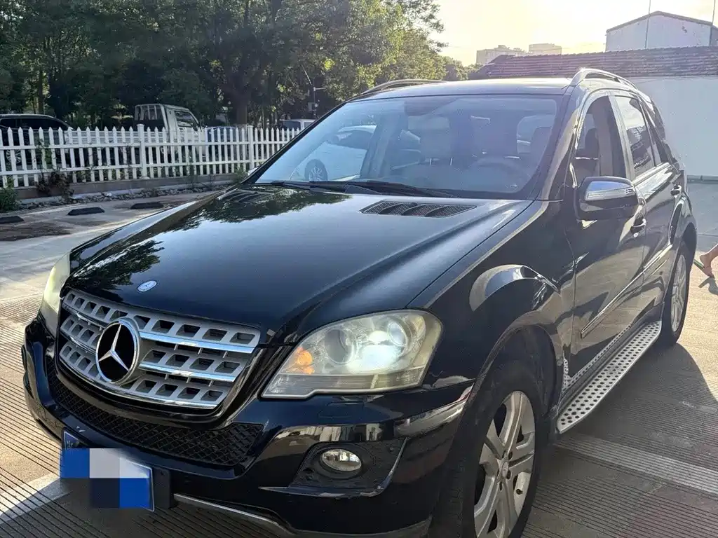 Mercedes-Benz M-Class