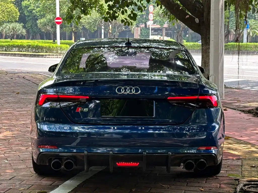 Audi A5 (Import) — миниатюра 3