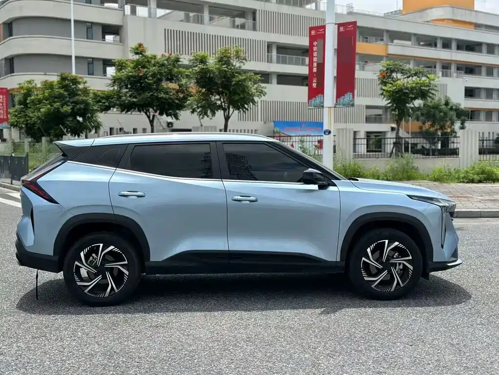 Geely Boyue — миниатюра 6