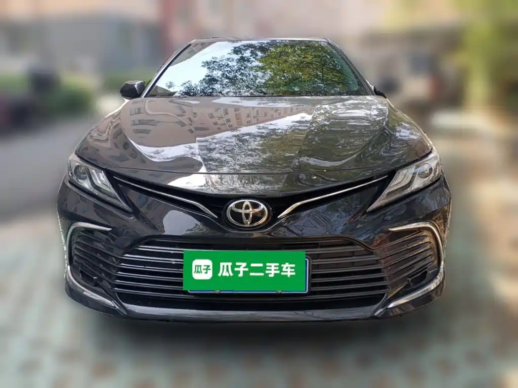 Toyota Camry — миниатюра 2