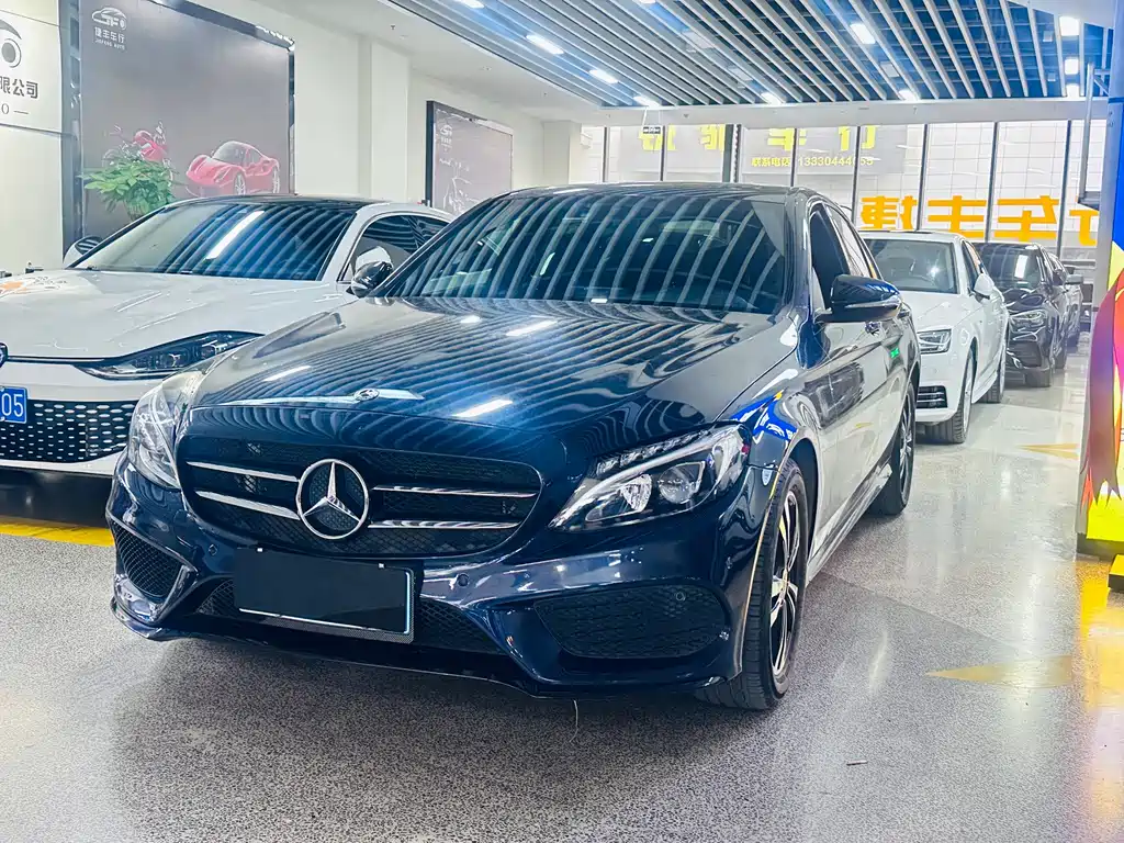 Mercedes-Benz C-Class 2018