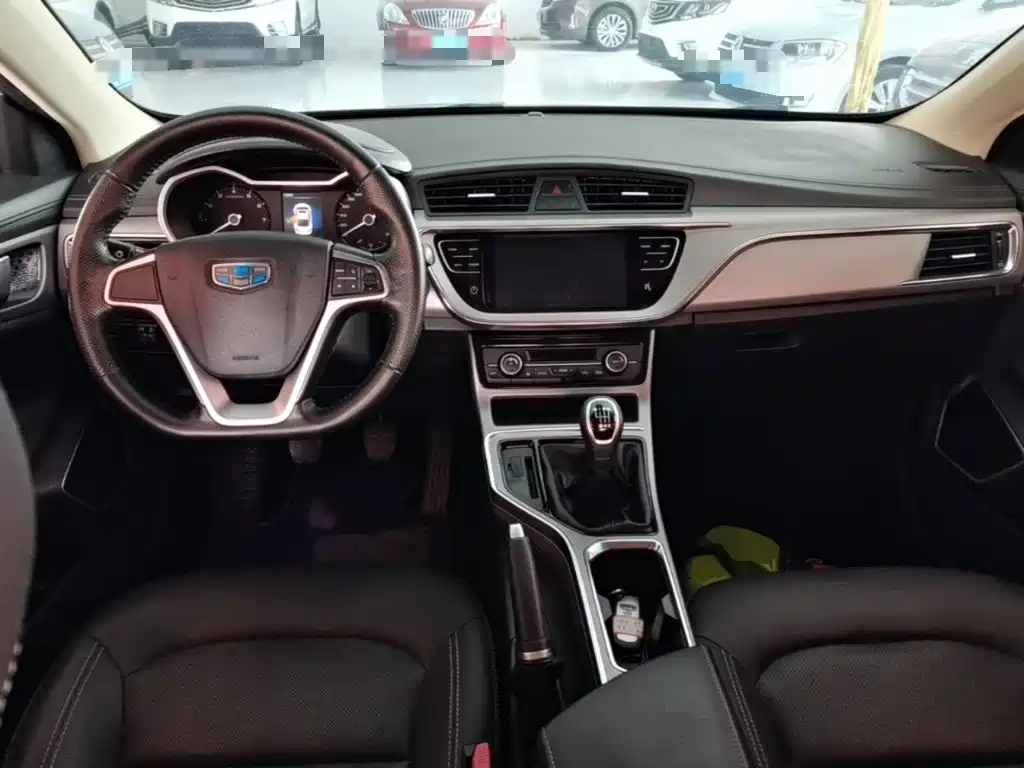 Geely Emgrand GL — миниатюра 10
