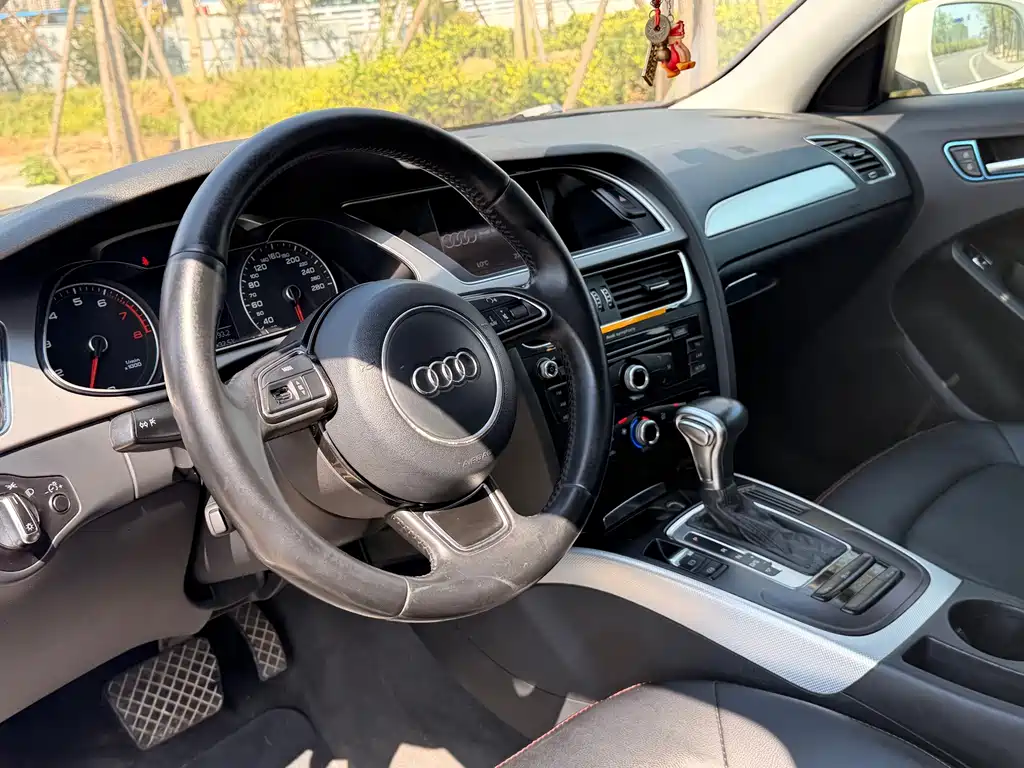 Audi A4L — миниатюра 10