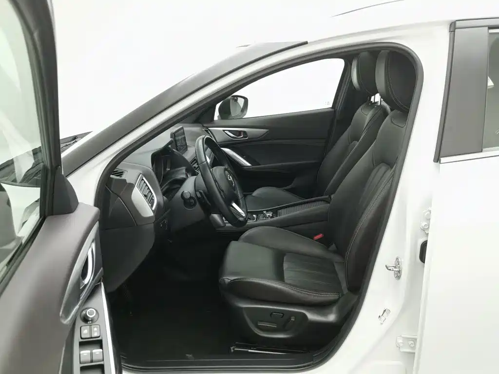 Mazda CX-4 — миниатюра 10