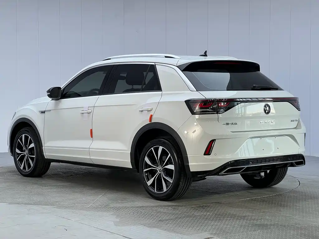 Volkswagen T-Roc — миниатюра 25
