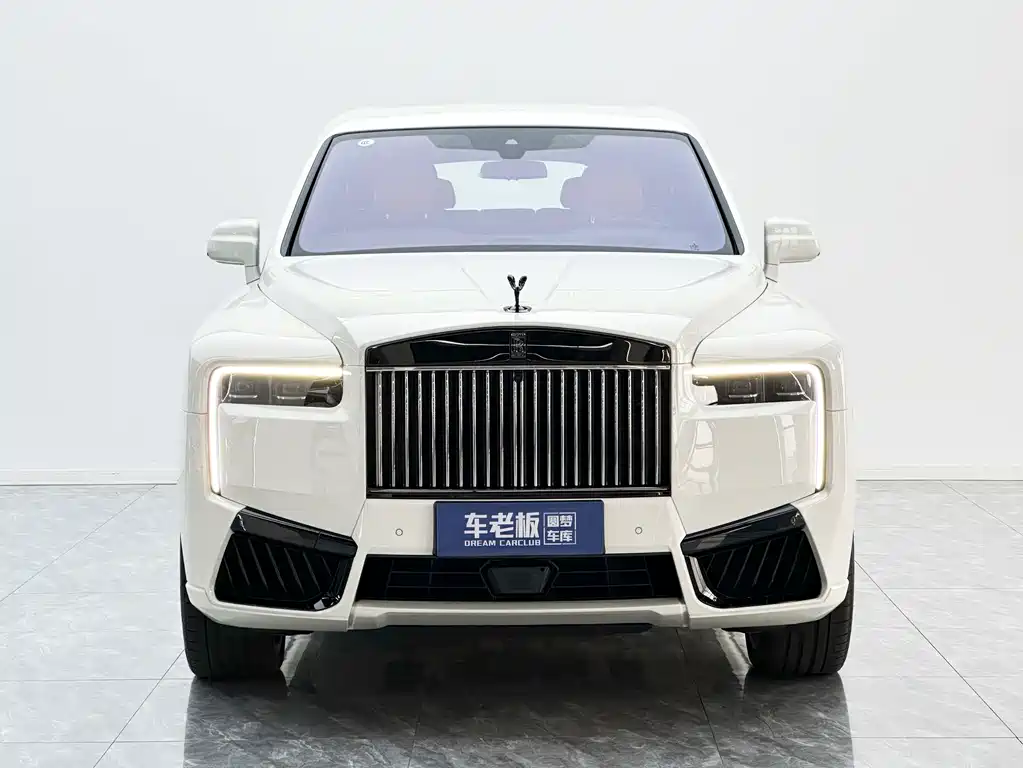 Rolls-Royce Cullinan 2025 Black Badge