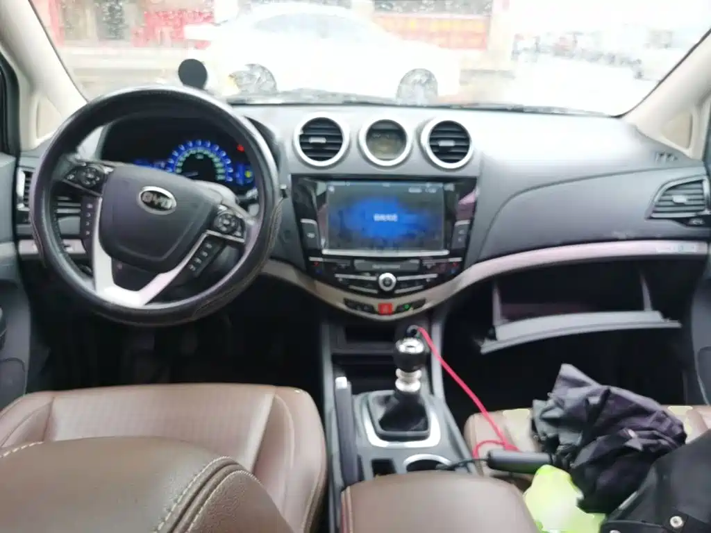 BYD S7 — миниатюра 14