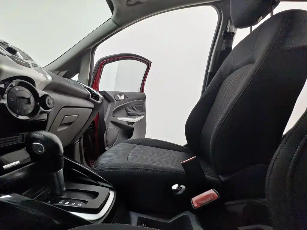 Ford Ecosport — миниатюра 12